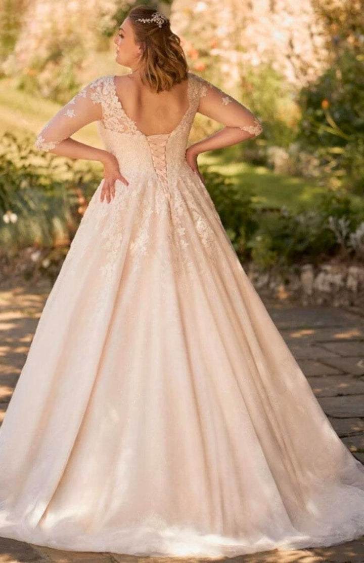 Reine Rustique | Robe De Mariée Femme Ronde Dentelle